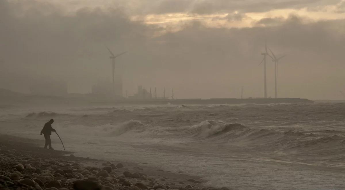 Siła wiatru w porywach może wynosić do 250 km na godzinę.Potężny huragan Matthew zbliża się do Jamajki