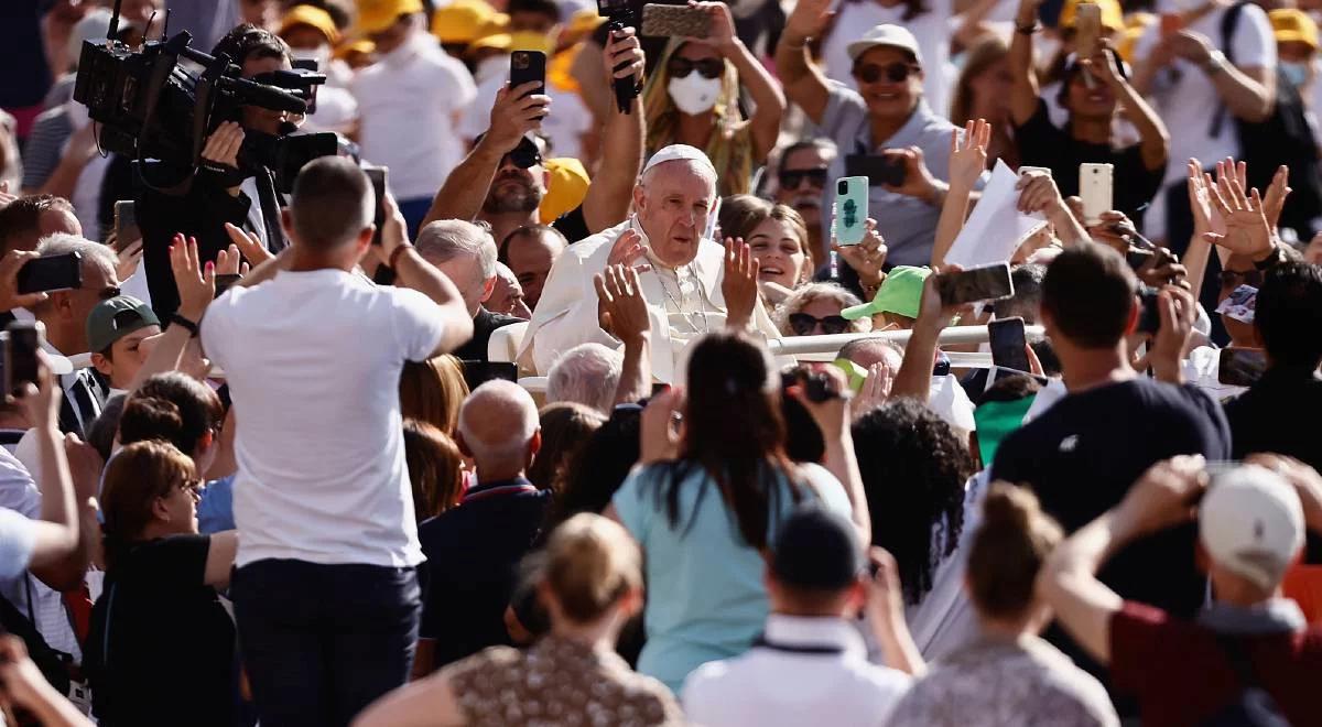 "Módlmy się o pokój". Papież Franciszek ponawia swój apel ws. Ukrainy