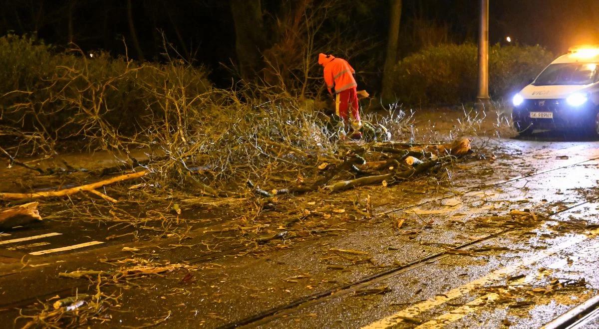 Huraganowy wiatr w Tatrach i opady deszczu na Zachodzie. To będzie niespokojna noc