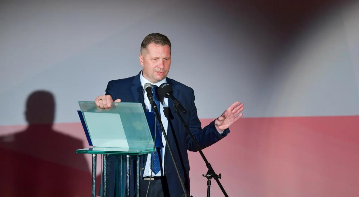 Minister Czarnek: brak nauki historii najnowszej w szkołach jest zaniedbaniem