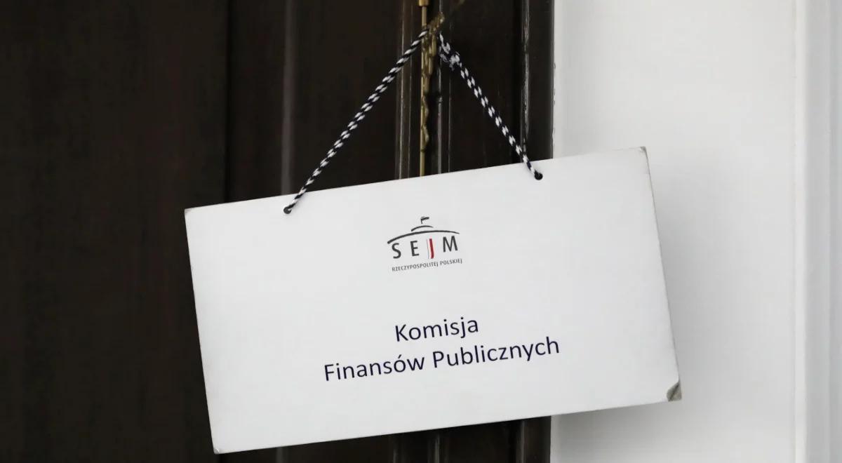 Komisja finansów za oszczędnościami w projekcie budżetu. Mniej pieniędzy na IPN, więcej na NIK