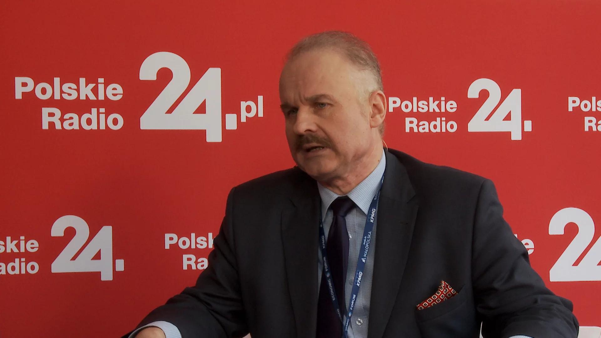 "Blokują zamiary Łukaszenki". Prof. Paruch o działaniach polskiego rządu w związku z sytuacją na granicy