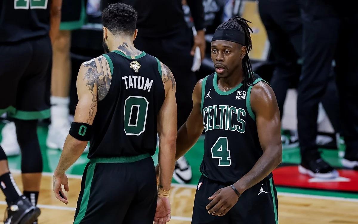 NBA. Celtics w połowie drogi do 18. tytułu. Popis Holidaya, Doncić z triple-double i... niedosytem