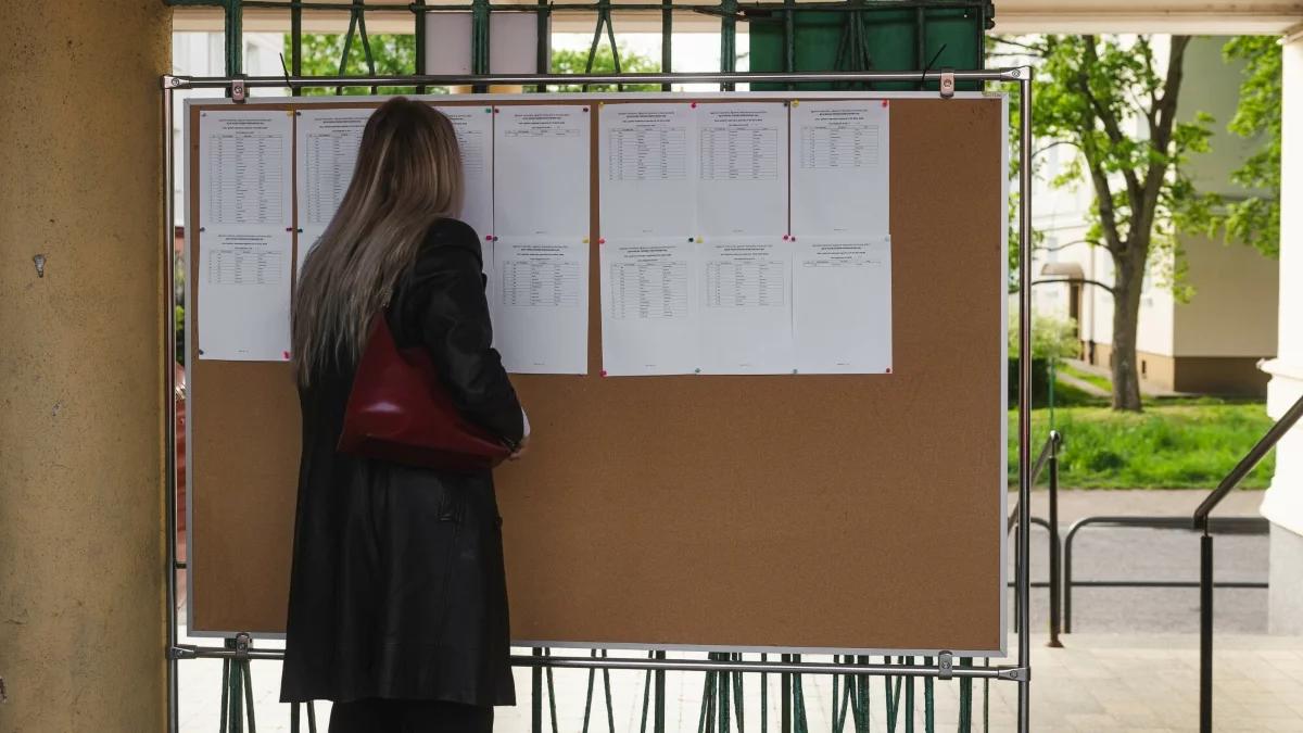 Wyniki matury 2025 już dostępne. CKE informuje, kiedy i gdzie je sprawdzić