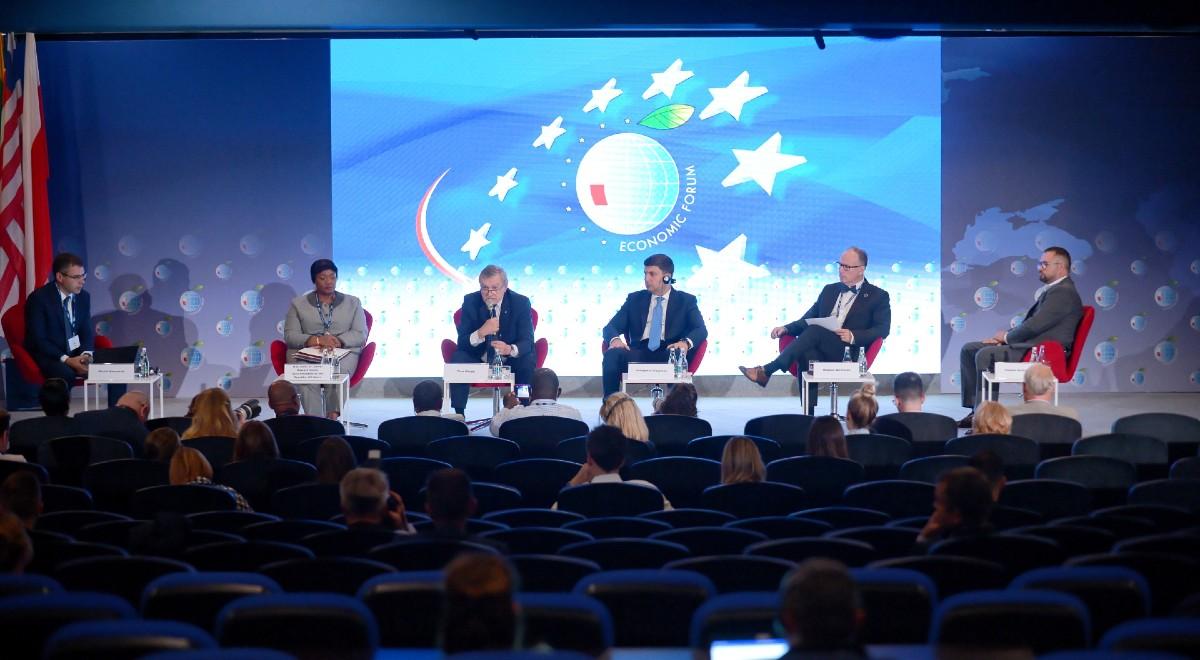 ''Wyzwania epoki pocovidowej'' - sesja plenarna podczas XXX Forum Ekonomicznego w Karpaczu
