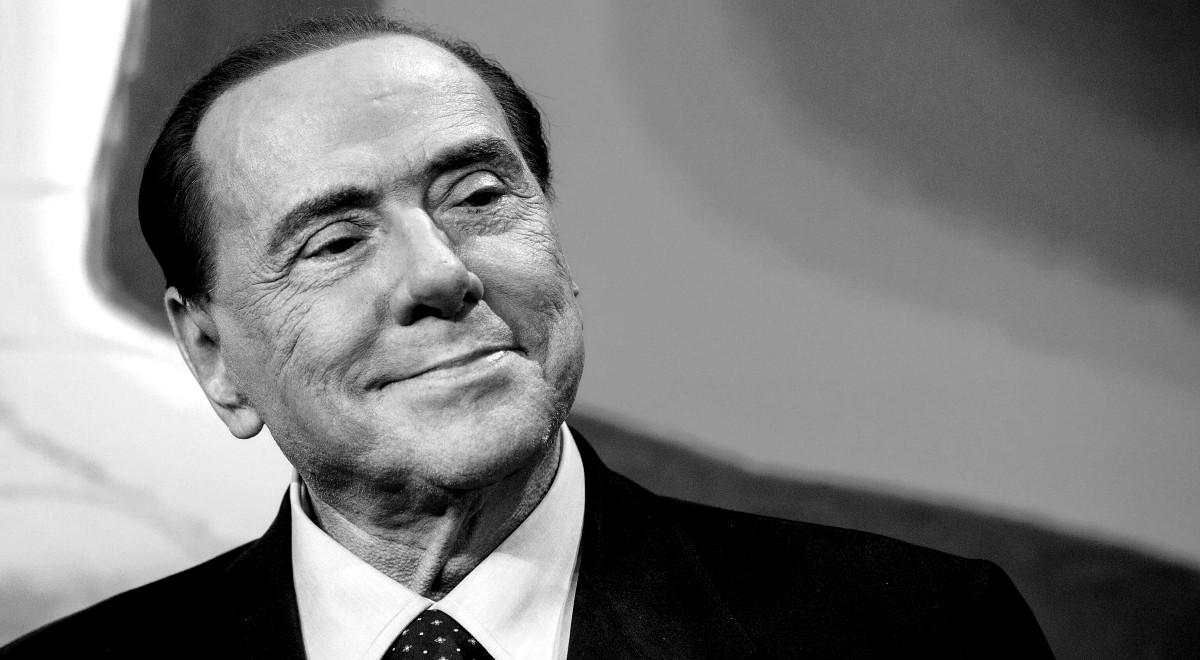 "Pozostawia ogromną pustkę, bo był wielki". Włoscy politycy żegnają Silvio Berlusconiego