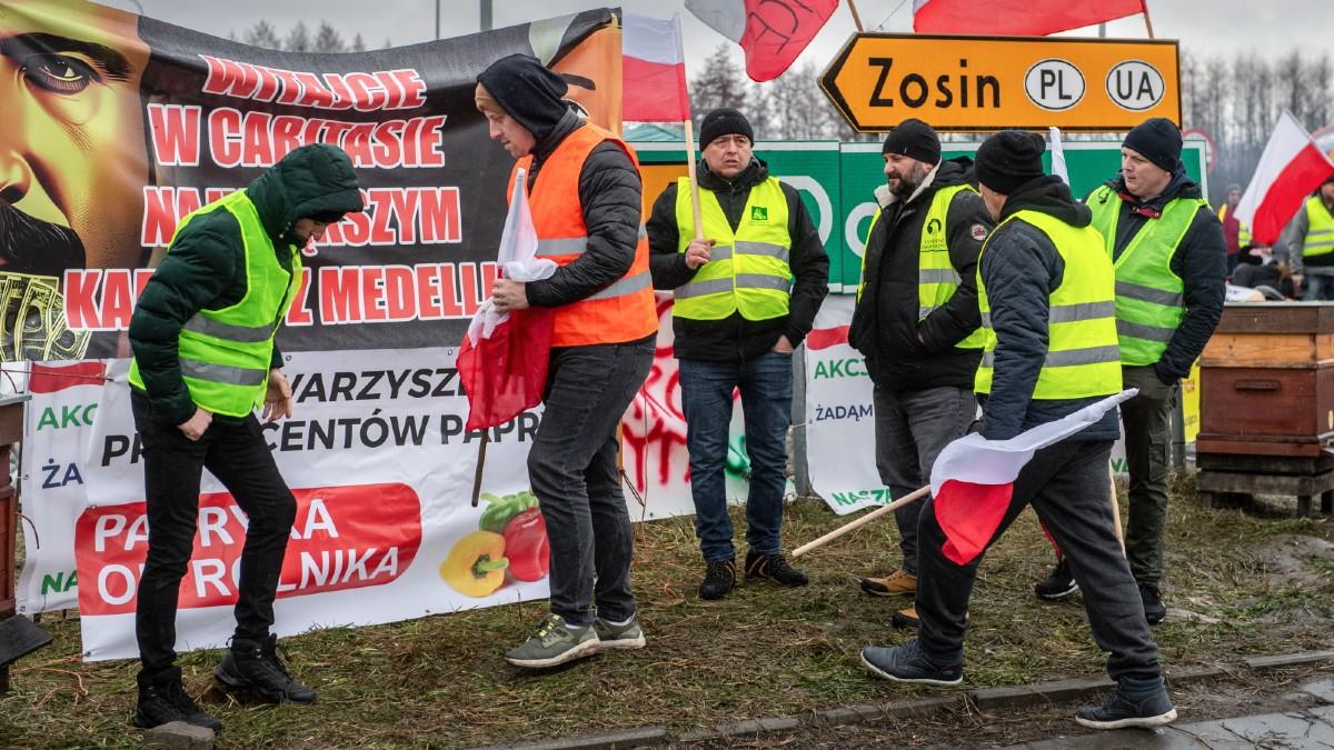Protesty rolników i blokada granicy. MSZ Ukrainy wzywa polskie władze do działania
