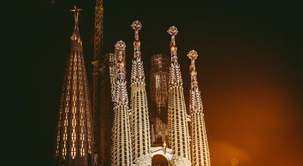 Niezwykła uroczystość w Barcelonie. Na wieży bazyliki Sagrada Familia rozbłyśnie 5-tonowa gwiazda