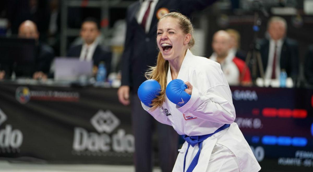 Dorota Banaszczyk z nagrodą od Witolda Bańki. Polska Unia Karate odpowiada ministrowi sportu