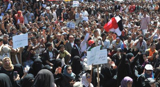Dziesiątki tysięcy demonstrantów w Jemenie. "Lud żąda upadku reżimu!"