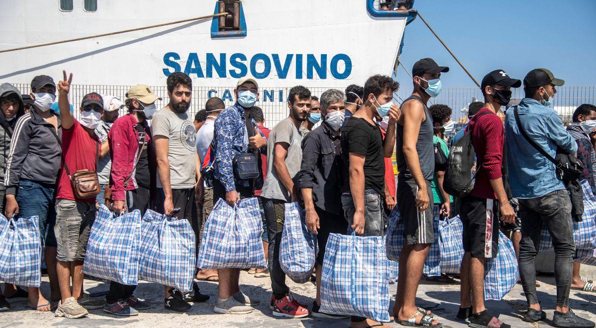 Włochy: rekordowy napływ migrantów na wyspę Lampedusa. Nawet 11 łodzi w ciągu godziny