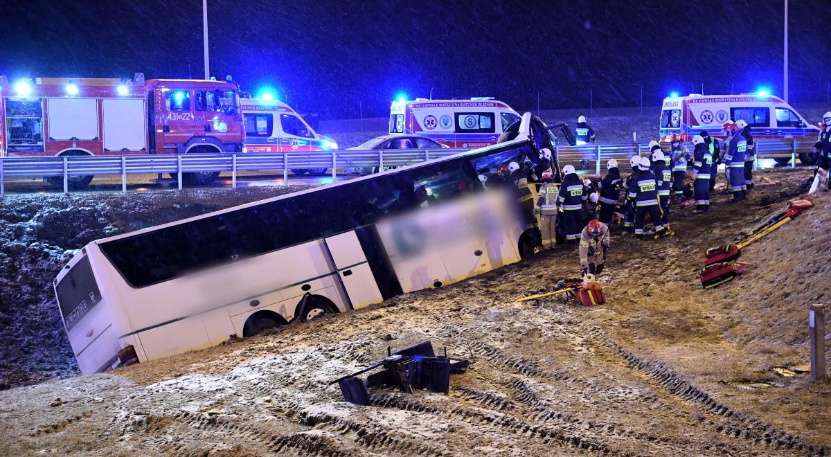 Tragiczny wypadek autobusu na autostradzie A4. Jedna osoba zginęła, cztery ranne