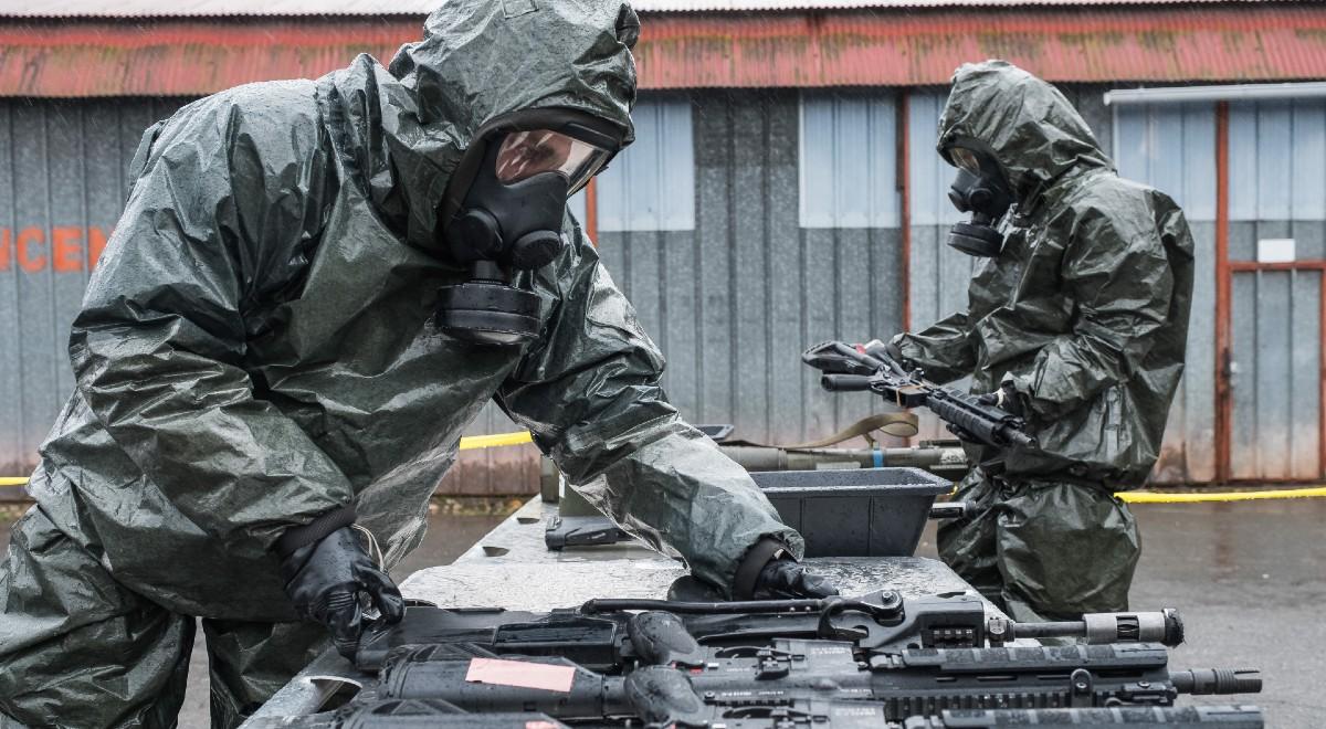 Rosja może użyć na Ukrainie kolejnej zakazanej broni. Komisja Europejska alarmuje
