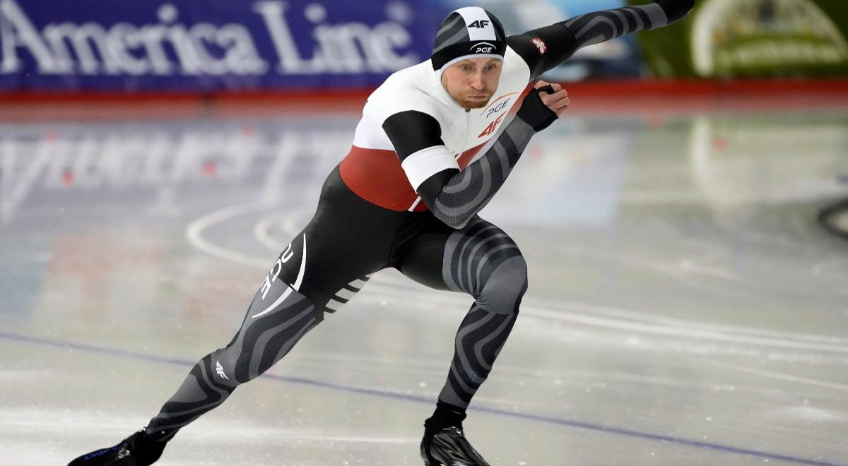 MŚ w łyżwiarstwie szybkim: sensacja, rekord i medal - Damian Żurek na podium w Calgary!