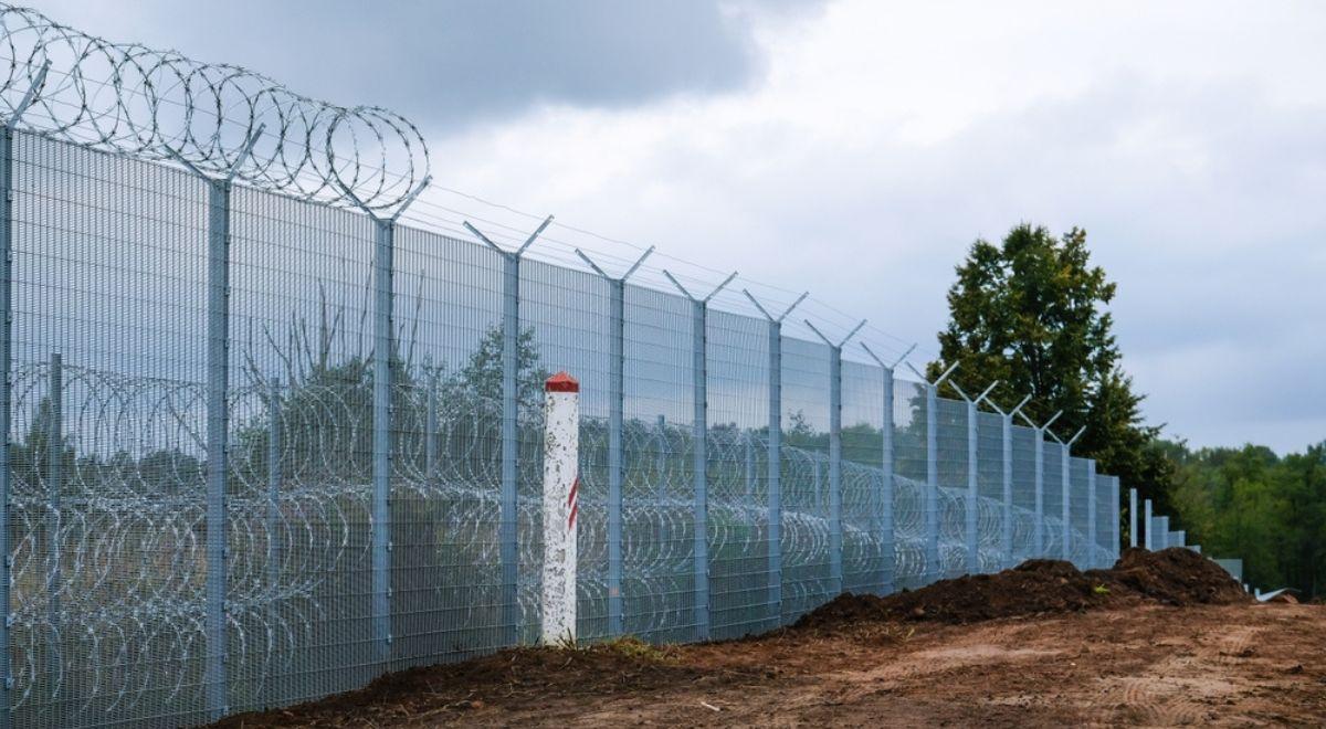 Rośnie presja migracyjna na granicy łotewsko-białoruskiej. Władze w Rydze przyspieszą budowę ogrodzenia