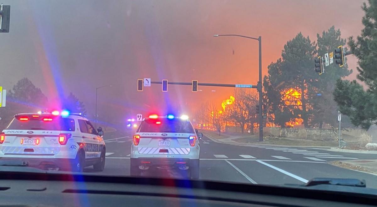Gwałtowny pożar w Kolorado. Ponad tysiąc domów zostało zniszczonych