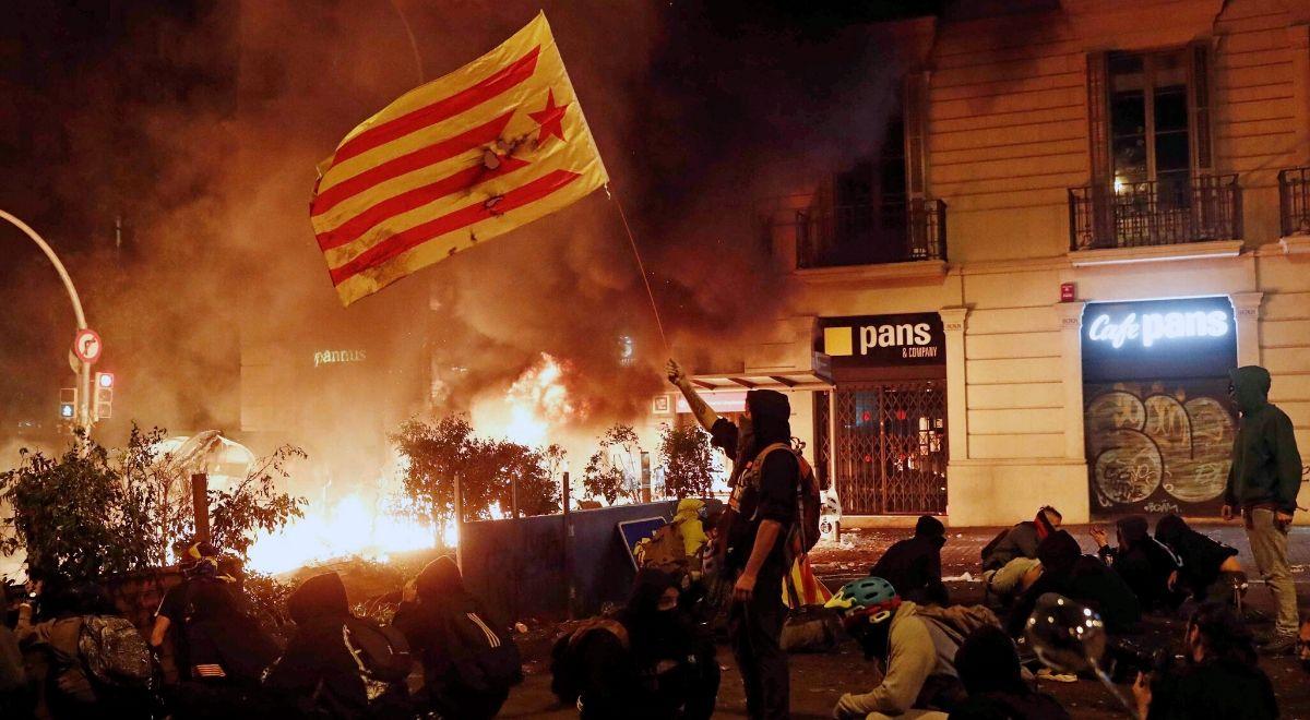 Hiszpańskie MSZ: protestującym w Katalonii grozi kara do 6 lat więzienia