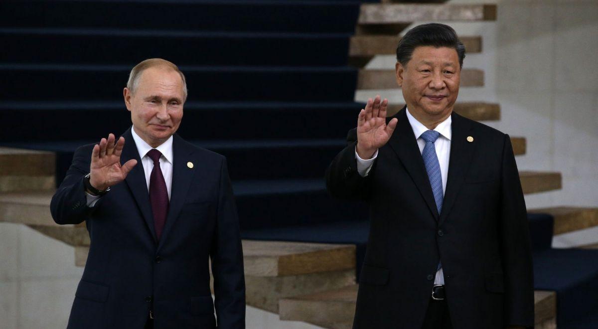 "Ważne stanowisko Chin". Xi Jinping ostrzegł Putina przed skutkami użycia broni jądrowej