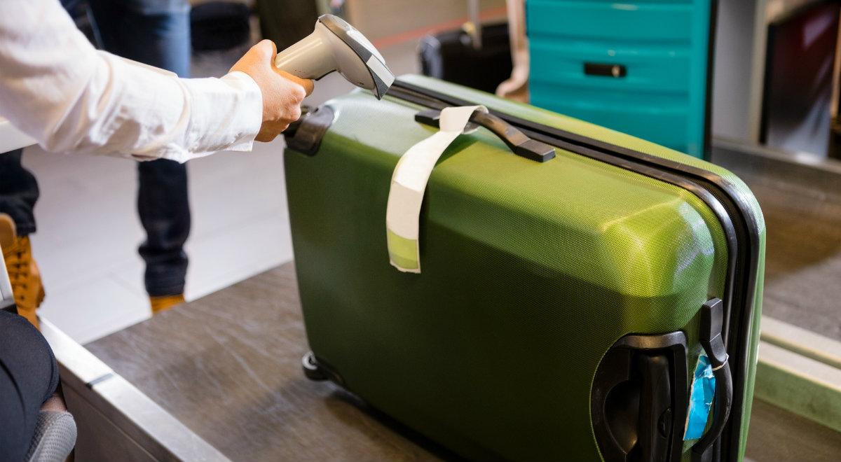 Sprzedaż nieodebranego bagażu? Lotnisko Chopina ostrzega przed oszustami