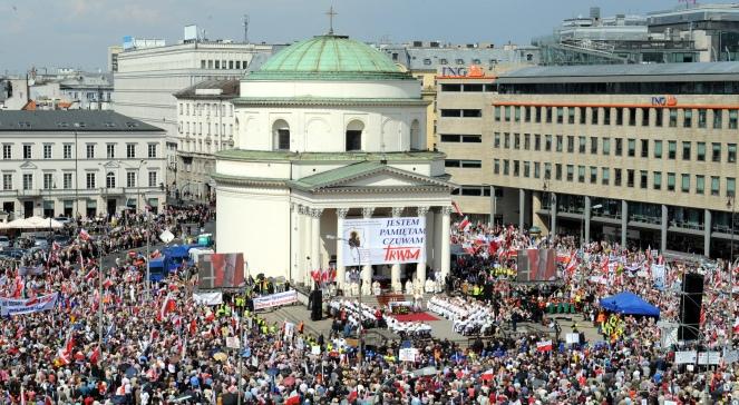 Modlitwy za TV Trwam: Polska czeka na odrodzenie