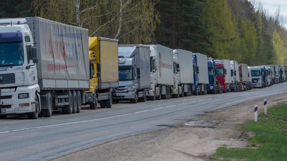 Sankcje uderzyły w rosyjski transport. Minister przyznał, że problem jest poważny