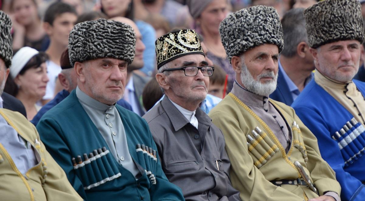 Kaukaz rozpalą protesty Inguszów? Nie chcą oddać grobów przodków i swoich pastwisk. Ramzan Kadyrow okazuje niezadowolenie
