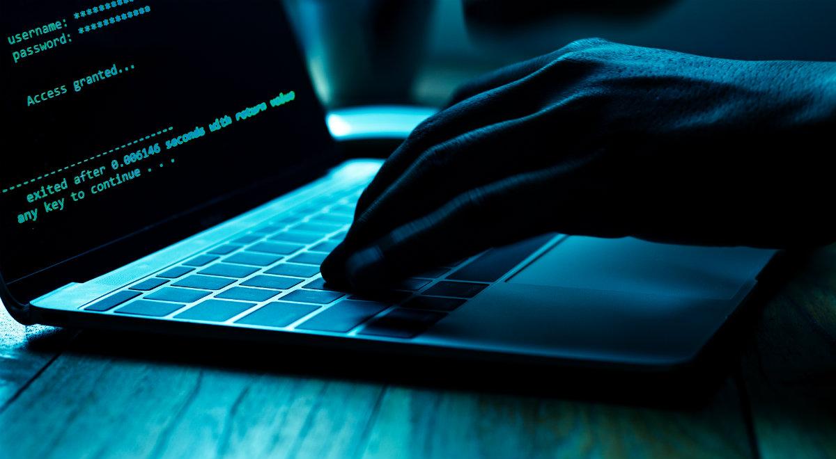 Duży wzrost liczby hakerskich ataków na firmy. Zobacz nowy raport 