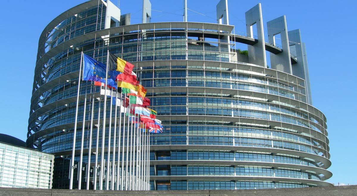 Parlament Europejski chce wznowić wyjazdowe posiedzenia do Strasburga