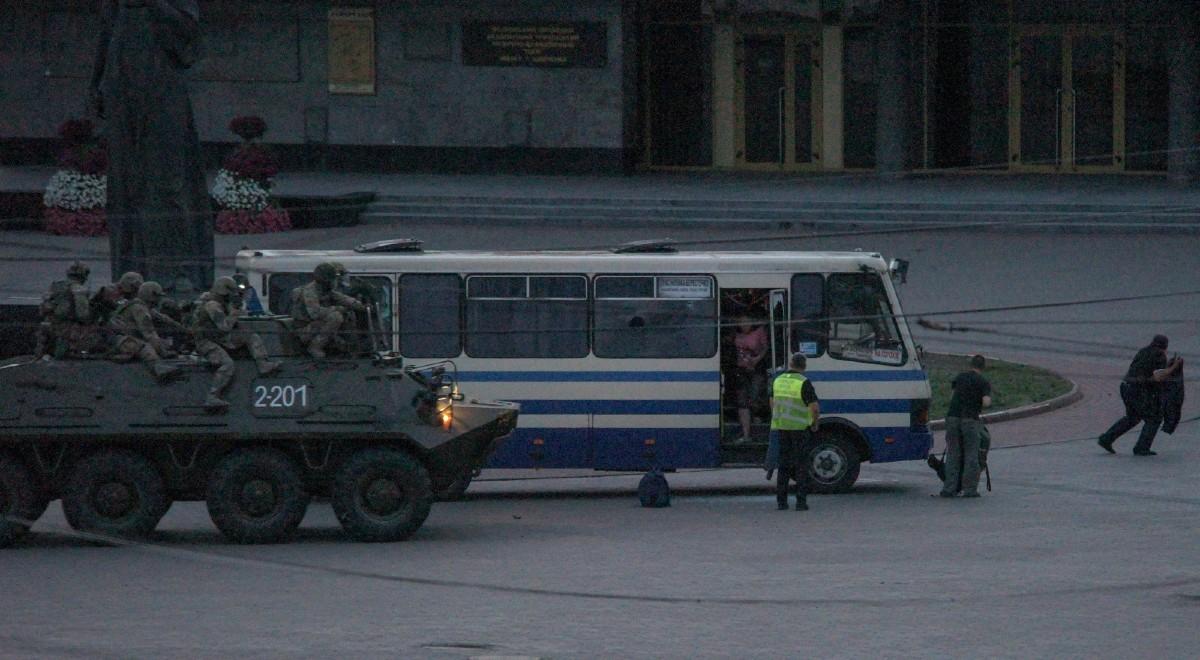 Ukraina: porywacz autobusu z Łucka w rękach policji. Zakładnicy są bezpieczni