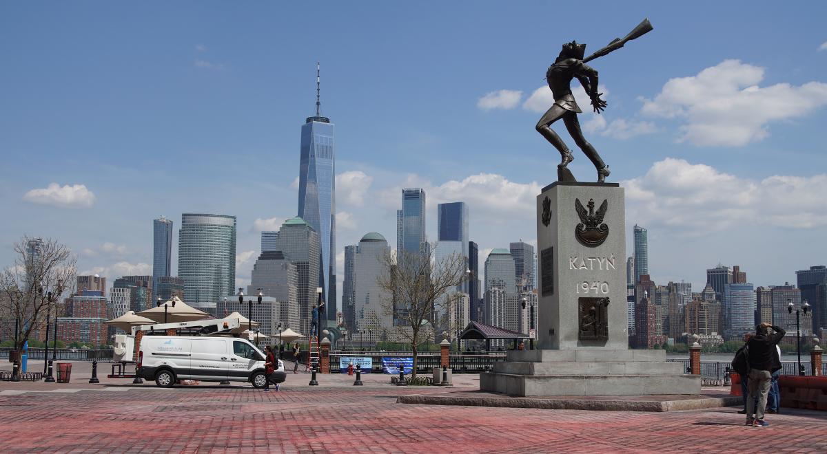 Kulisy Spraw: Pomnik Katyński w New Jersey