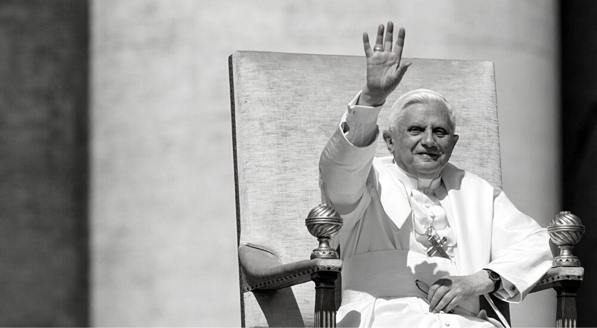 Pożegnanie Benedykta XVI. Watykanista: papiestwo wciąż jest punktem referencyjnym dla ludzi z całego świata