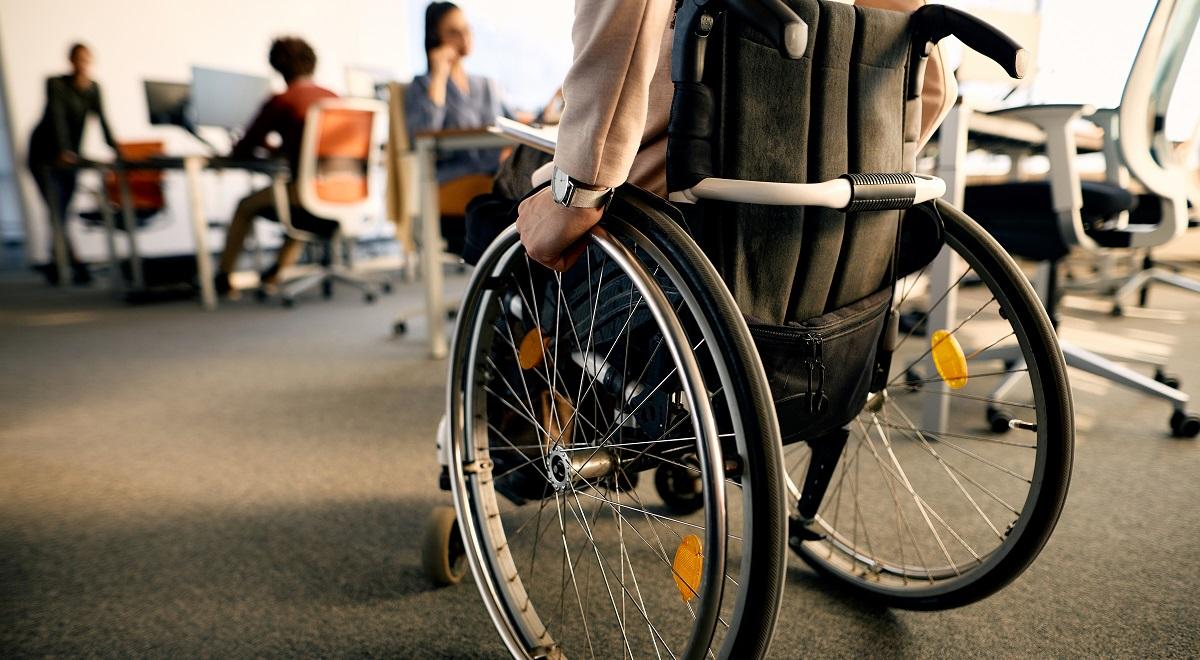 Od 1 stycznia niepełnosprawni dostaną świadczenie wspierające. Trafią one do około 50 tysięcy osób