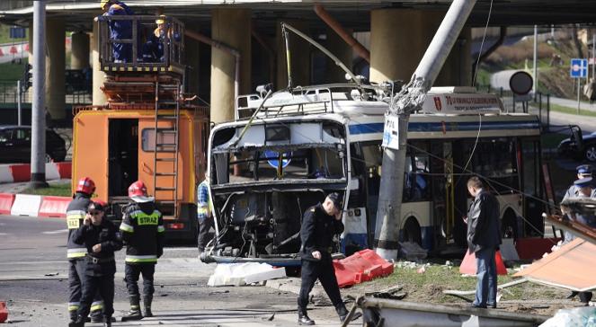 Wypadek w Gdyni: ciężarówka uderzyła w trolejbus