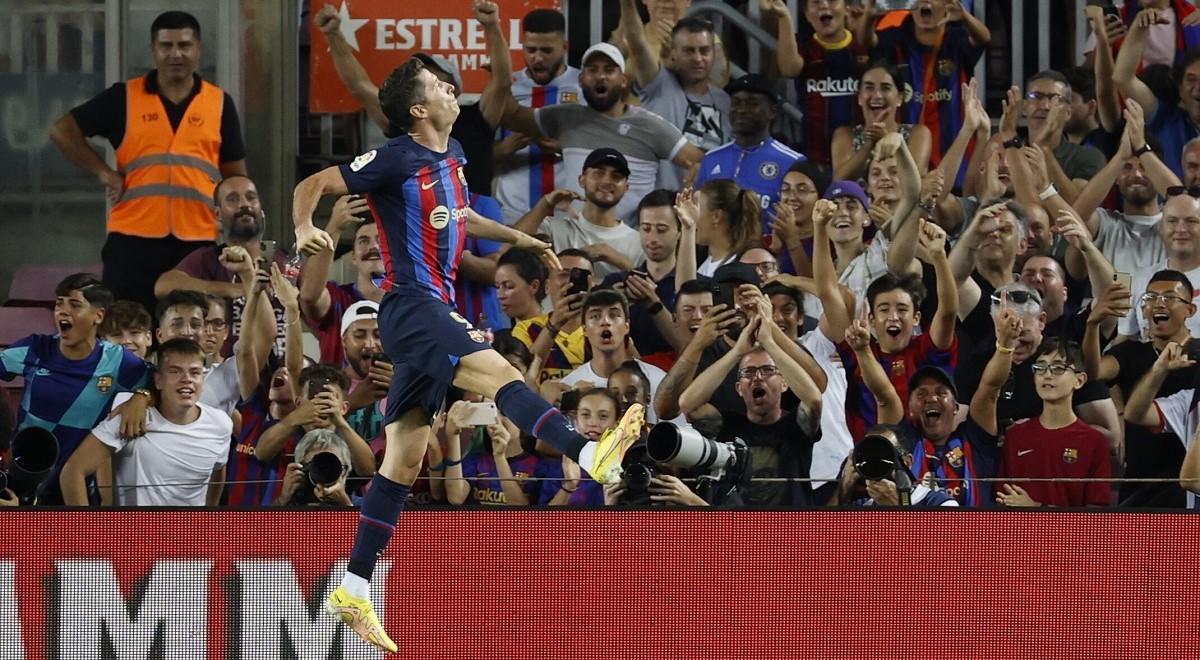 La Liga: FC Barcelona - Real Valladolid. Robert Lewandowski zabawił się na Camp Nou [WIDEO]