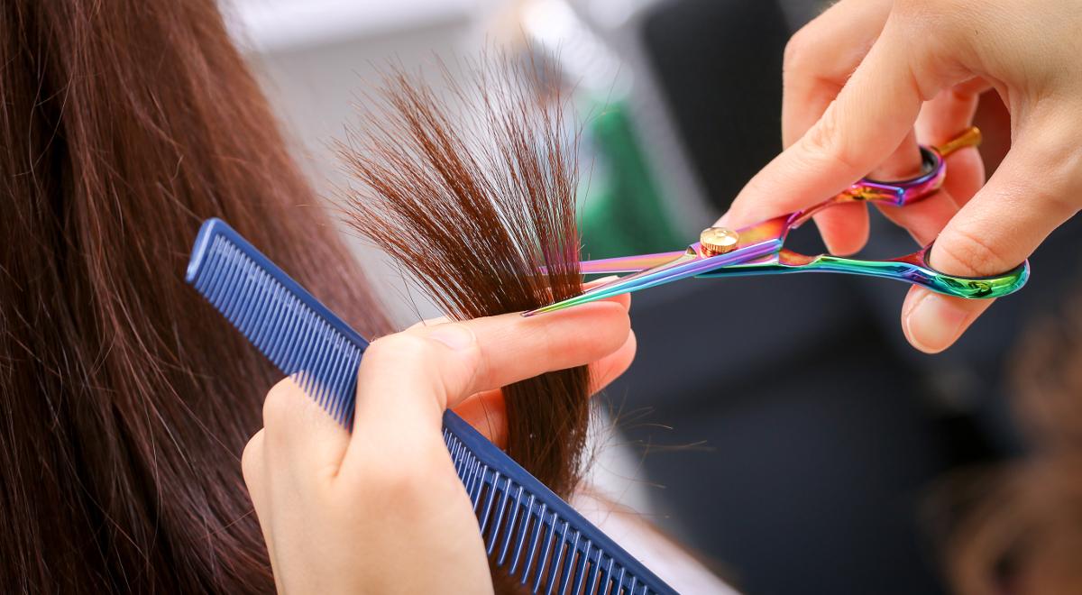 Pogotowie konsumenckie: co zrobić, gdy zawiedzie nas kosmetyczka lub fryzjer?