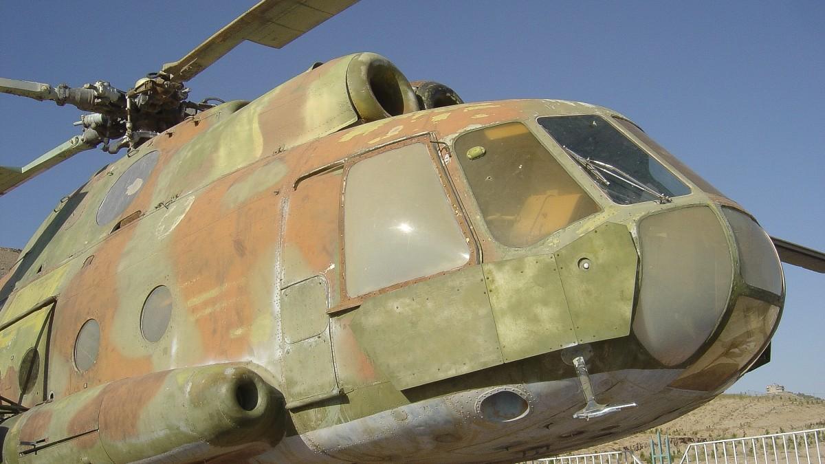 Atak drona w Naddniestrzu, zniszczony stary śmigłowiec. Ekspert OSW: wygląda jak prowokacja Rosji