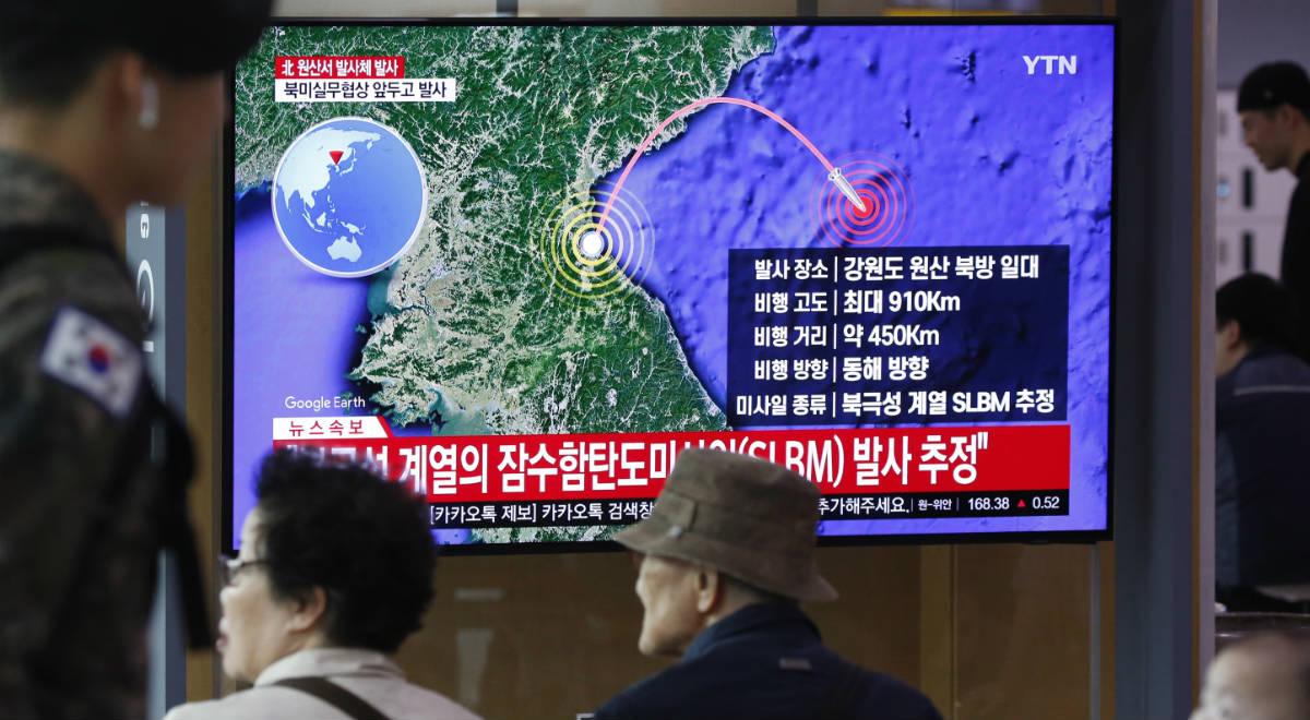 Korea Płn. wystrzeliła rakiety przed negocjacjami o rozbrojeniu