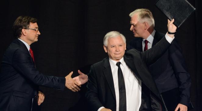 Jarosław Kaczyński zapowiada na przyszły rok projekt nowej konstytucji