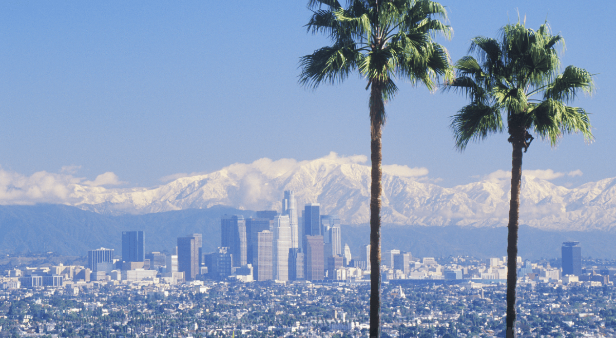 Ostrzeżenia przed zamieciami śnieżnymi w Los Angeles. Alarm został ogłoszony pierwszy raz od 36 lat