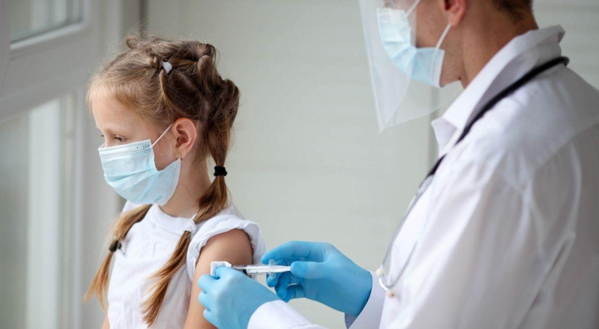 Szczepienie przeciw COVID-19 dzieci. Minister zdrowia podał nowe szczegóły