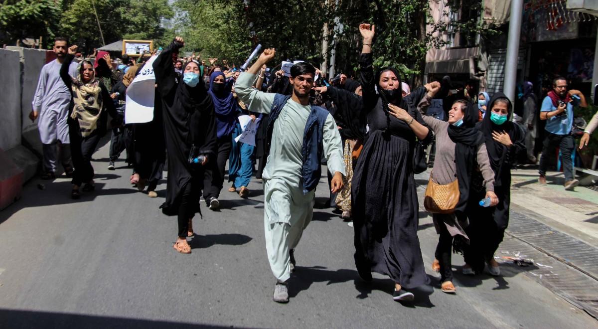 Talibowie zakazali demonstracji i protestów. Za nieposłuszeństwo grożą surowe kary