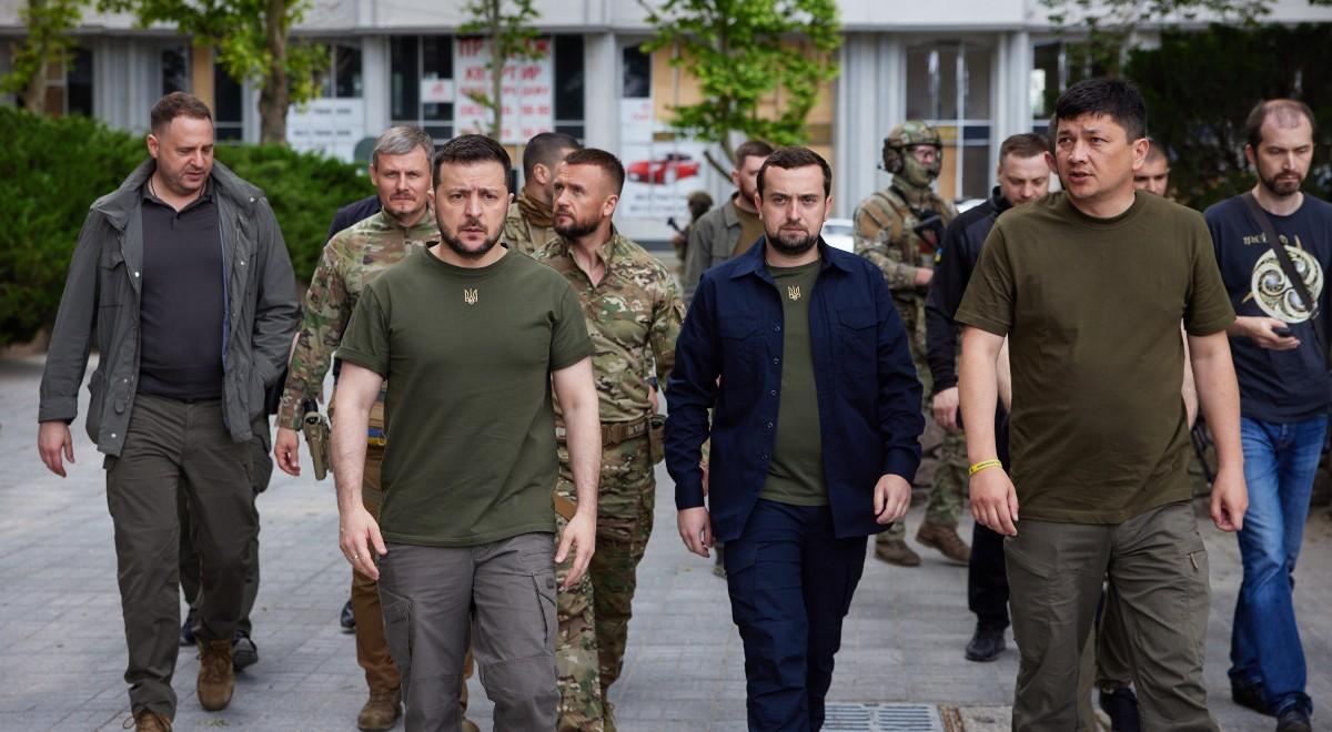 Zełenski odwiedził Mikołajów. "Nie przestajemy działać w imię zwycięstwa Ukrainy"