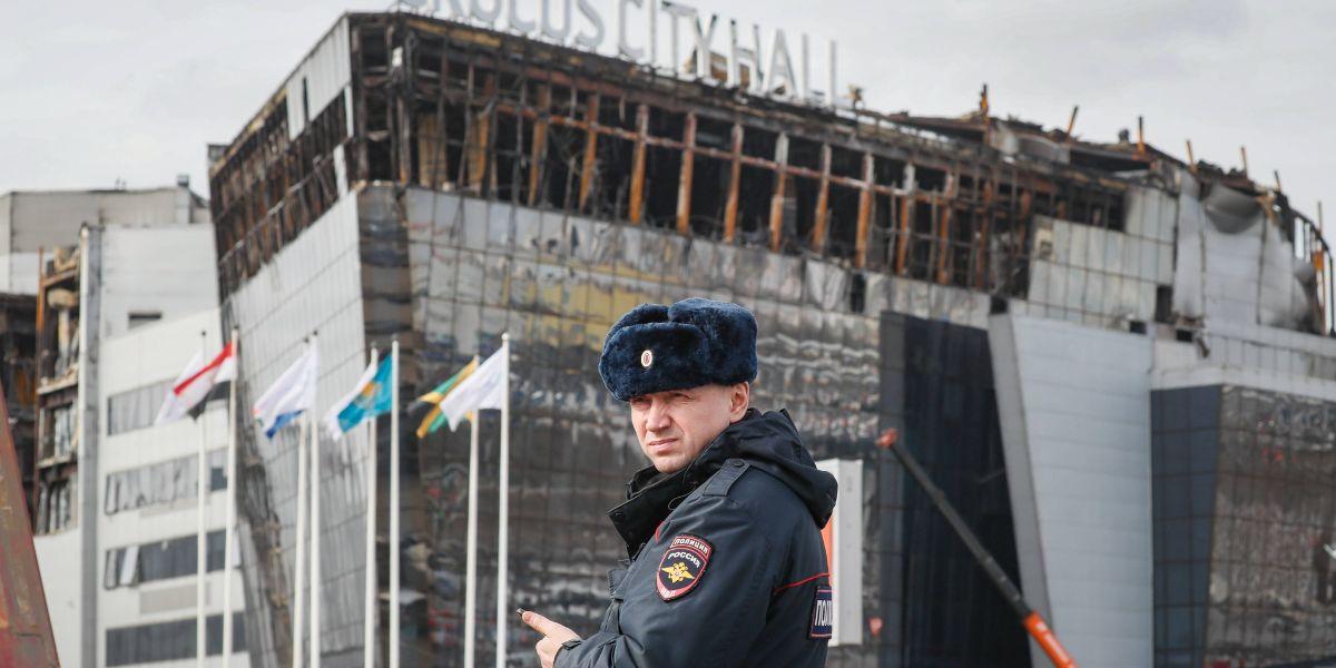 Rosja. Zamach w Crocus City Hall. Propaganda Kremla wykorzystuje tragedię 