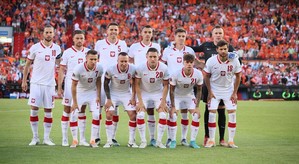 Katar 2022: reprezentacja Polski zaprezentowała trykoty na mundial. "Koszulka marzenie"