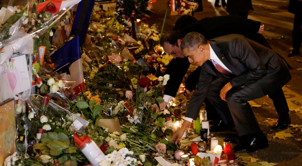 Prezydent USA oddał hołd ofiarom zamachu w sali koncertowej Bataclan