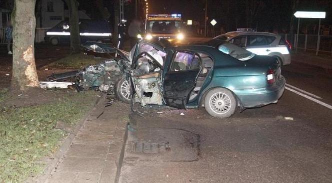 Długi weekend na drogach: 20 ofiar śmiertelnych i blisko 1000 pijanych kierowców