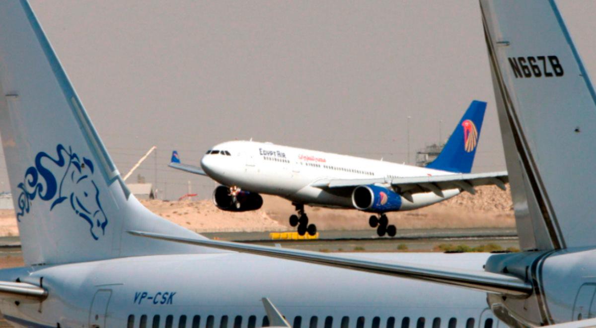 Wrak samolotu EgyptAir znaleziony koło Krety. Moskwa i Kair mówią o zamachu 