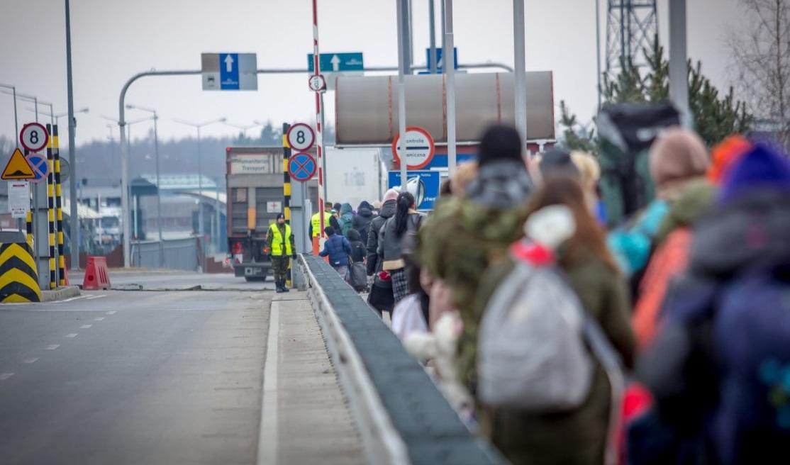 Uchodźcy z Ukrainy w Polsce. Premier Morawiecki o przygotowaniu do "ewentualnej drugiej fali"