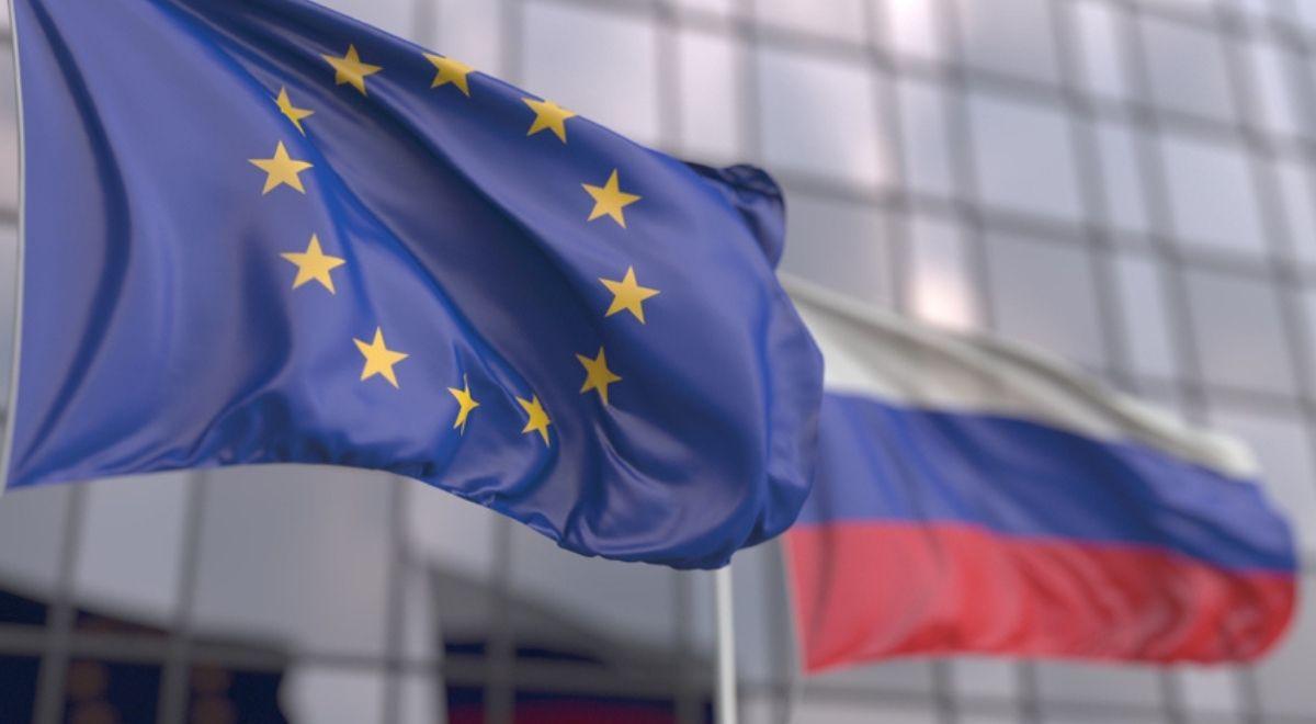 Polscy europosłowie mówią jednym głosem: UE powinna wstrzymać wydawanie wiz dla Rosjan