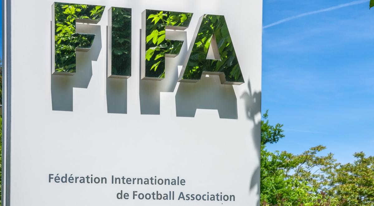 FIFA zmienia nazwę Rosji i pozwala grać. Czesi i Szwedzi nieugięci, tak jak Polska 